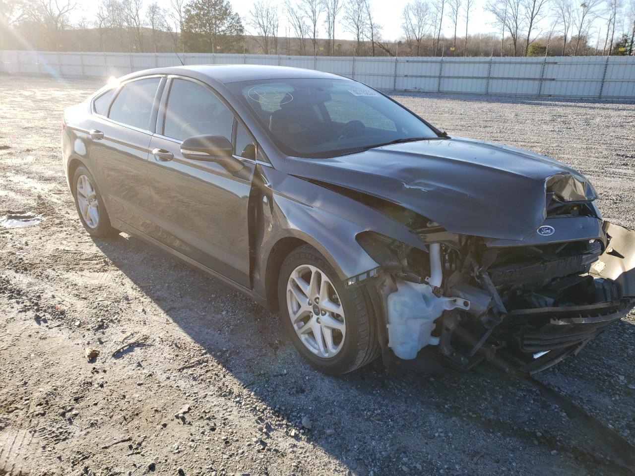 FORD FUSION SE 2015 with VIN 1FA6P0H76F5121253 - Photo from auction