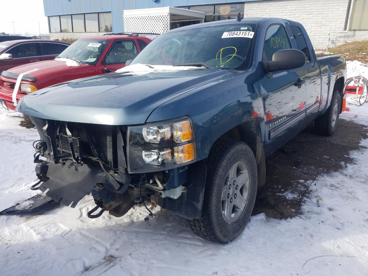 Photo 2 from auction – 2011 CHEVROLET SILVERADO with VIN 1GCRKSE39BZ370166