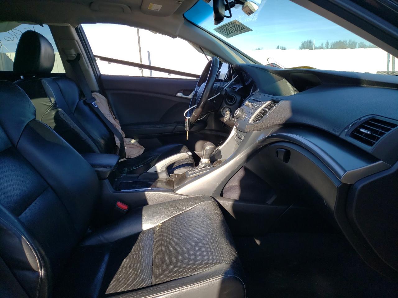 Photo 5 from auction – 2012 ACURA TSX with VIN JH4CU2F4XCC004677