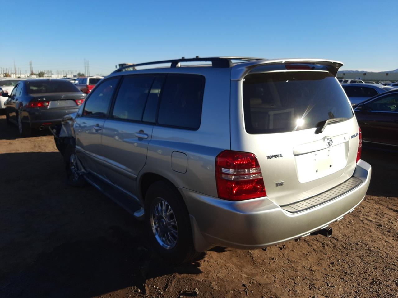 Photo 3 from auction – 2003 TOYOTA HIGHLANDER with VIN JTEGF21A730102945