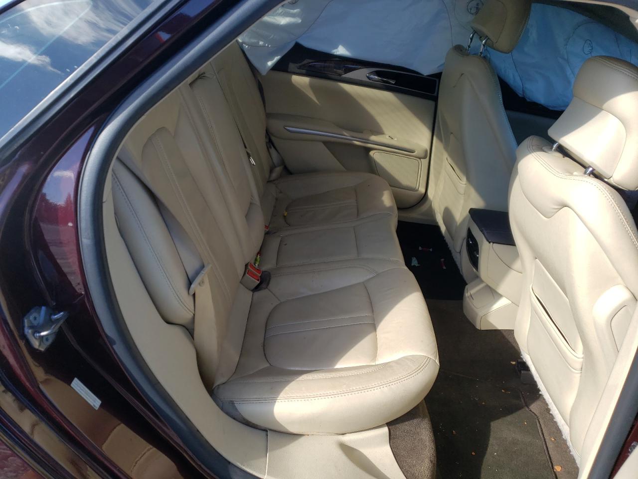 Photo 6 from auction – 2013 LINCOLN MKZ with VIN 3LN6L2G9XDR825238