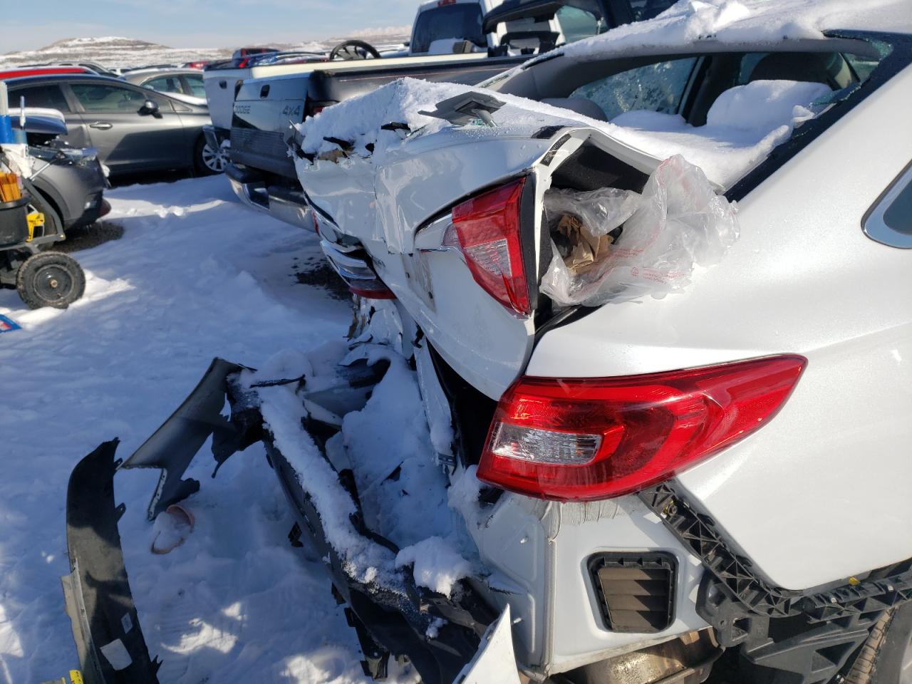 Photo 9 from auction – 2017 HYUNDAI SONATA SE with VIN 5NPE24AF4HH572990