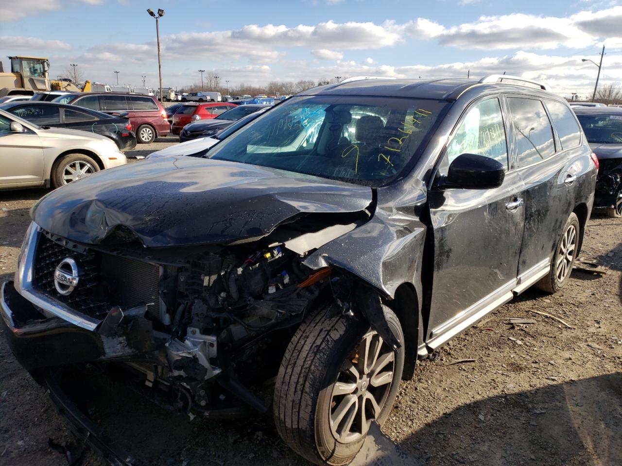 Photo 2 from auction – 2015 NISSAN PATHFINDER with VIN 5N1AR2MM0FC626976