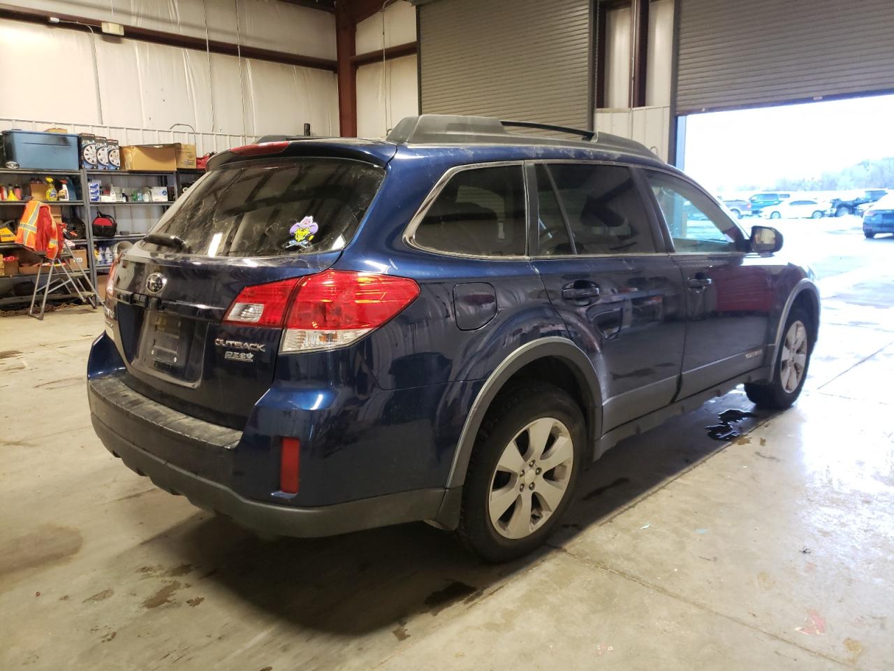 Снимка 4 от търг – 2010 SUBARU OUTBACK 2. с VIN 4S4BRBCC3A3343056