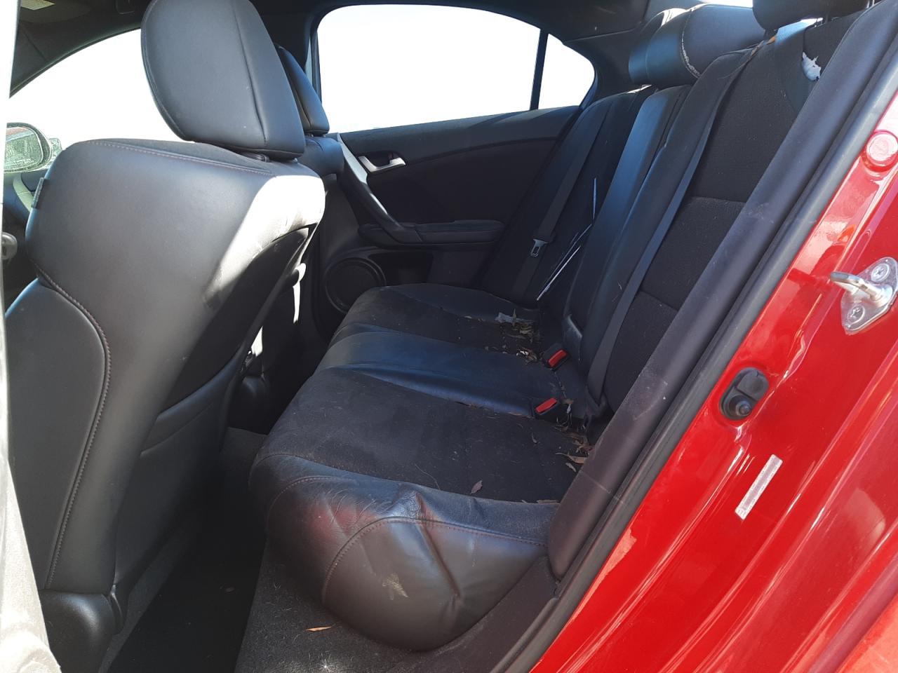Photo 6 from auction – 2012 ACURA TSX SE with VIN JH4CU2F89CC009792