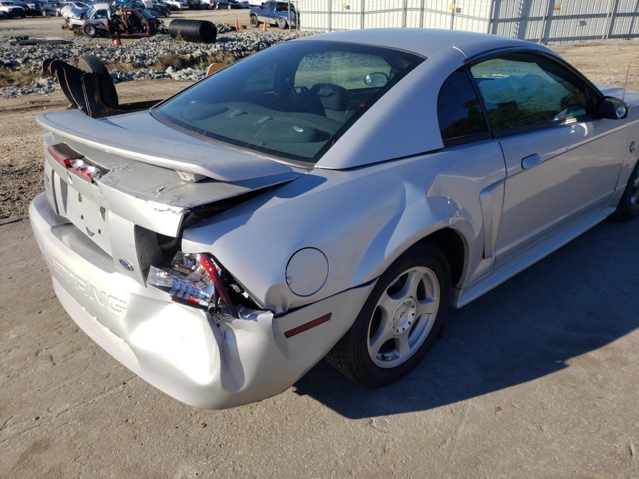 Photo 9 from auction – 2004 FORD MUSTANG with VIN 1FAFP40684F142784