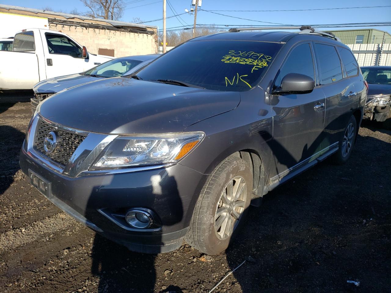 Photo 2 from auction – 2014 NISSAN PATHFINDER with VIN 5N1AR2MM5EC606043