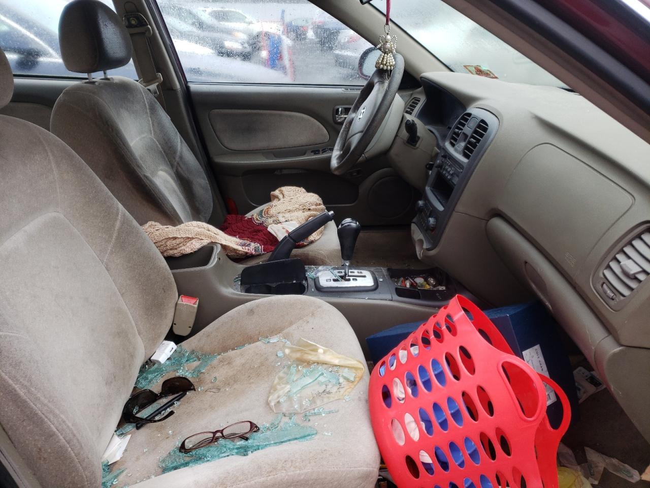 Photo 5 from auction – 2003 HYUNDAI SONATA with VIN KMHWF25H73A835574