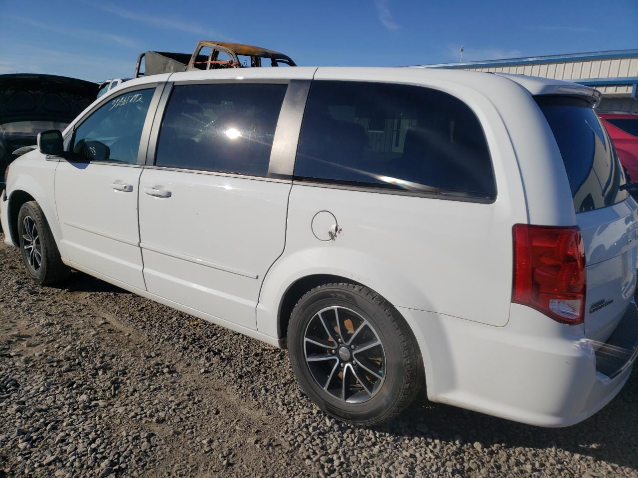 Photo 3 from auction – 2015 DODGE GRAND CARA with VIN 2C4RDGBGXFR704347
