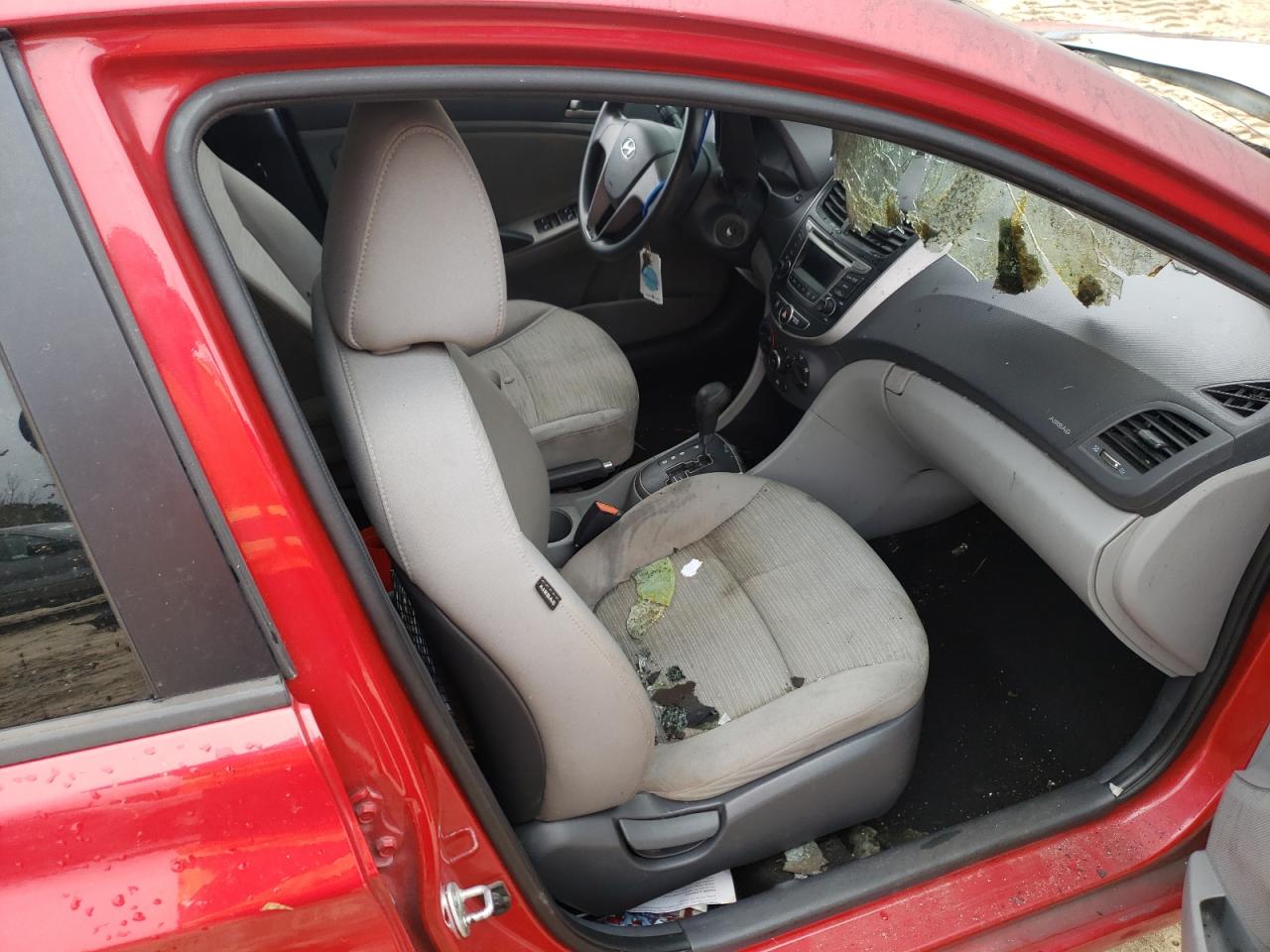 Photo 5 from auction – 2015 HYUNDAI ACCENT GLS with VIN KMHCT4AE7FU796281