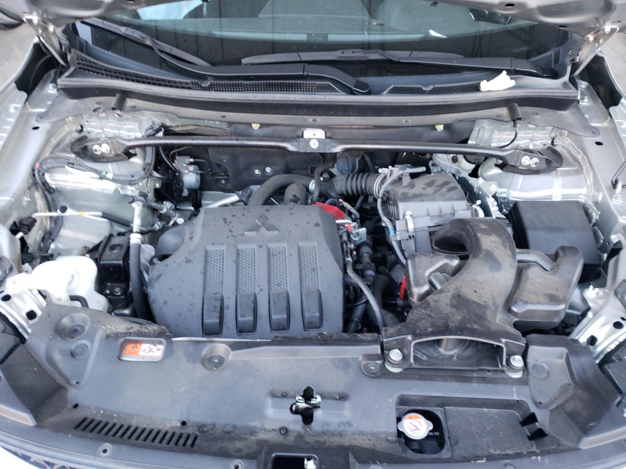 Photo 7 from auction – 2019 MITSUBISHI ECLIPSE CR with VIN JA4AT3AA4KZ024055