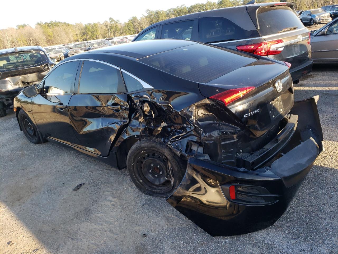Photo 3 from auction – 2016 HONDA CIVIC LX with VIN 19XFC2F51GE044462