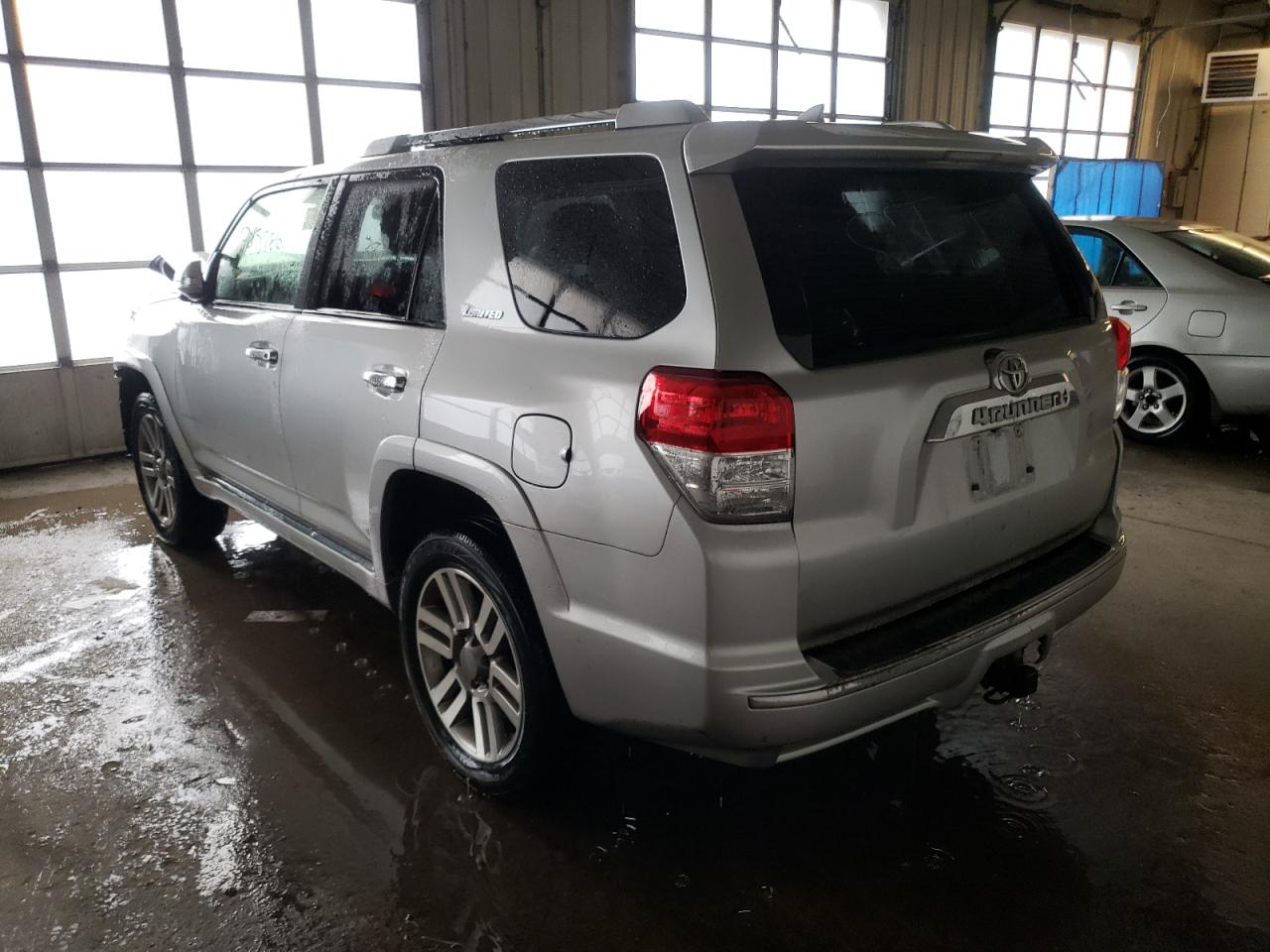 Photo 3 from auction – 2012 TOYOTA 4RUNNER SR with VIN JTEBU5JR8C5089679