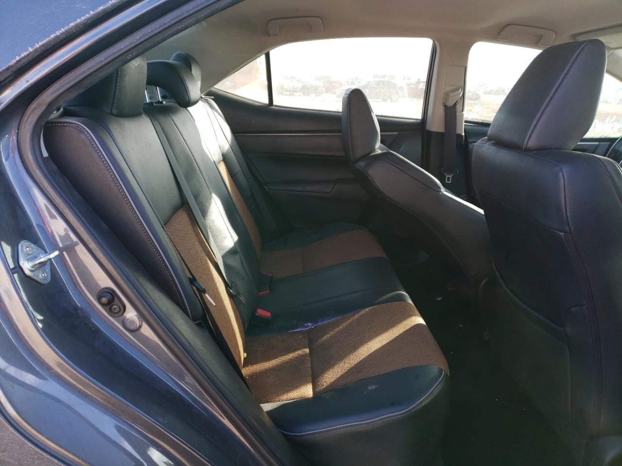 Photo 6 from auction – 2014 TOYOTA COROLLA L with VIN 5YFBURHE1EP044345