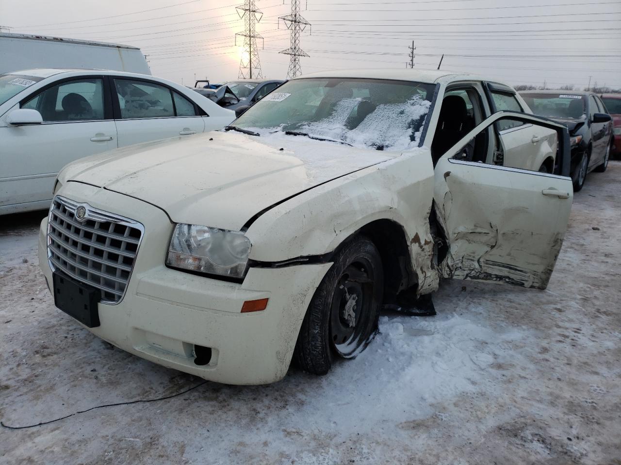 Photo 2 from auction – 2008 CHRYSLER 300 LX with VIN 2C3KA43R88H103184