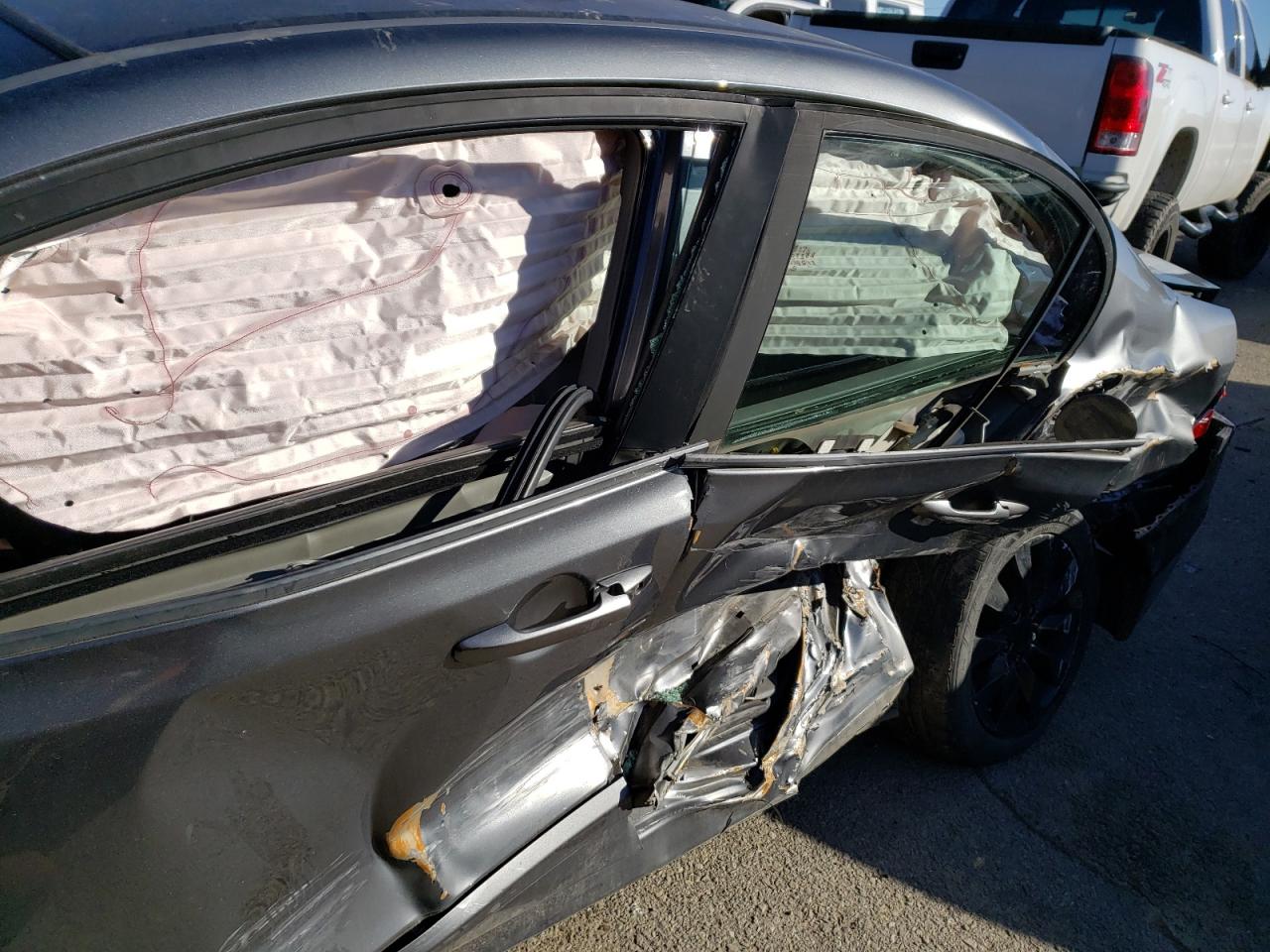Photo 10 from auction – 2009 HONDA CIVIC EX with VIN 19XFA16899E007320