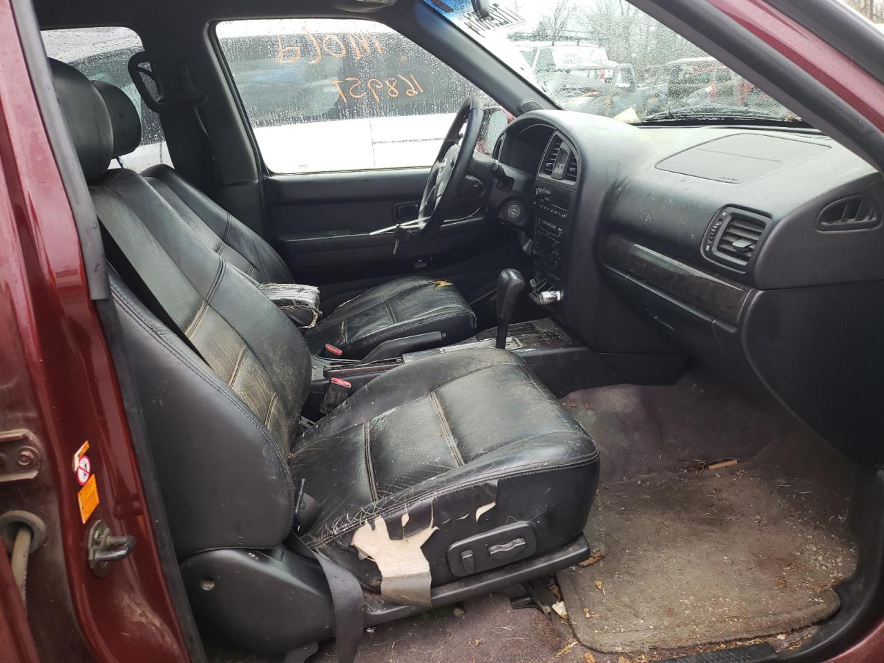 Photo 5 from auction – 2004 NISSAN PATHFINDER with VIN JN8DR09Y04W917883