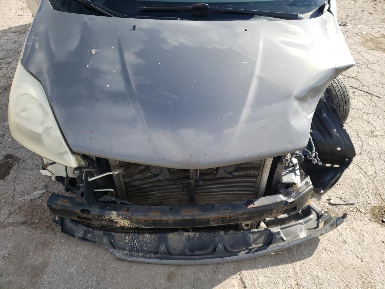 Photo 7 from auction – 2005 TOYOTA SIENNA CE with VIN 5TDZA23C25S280210