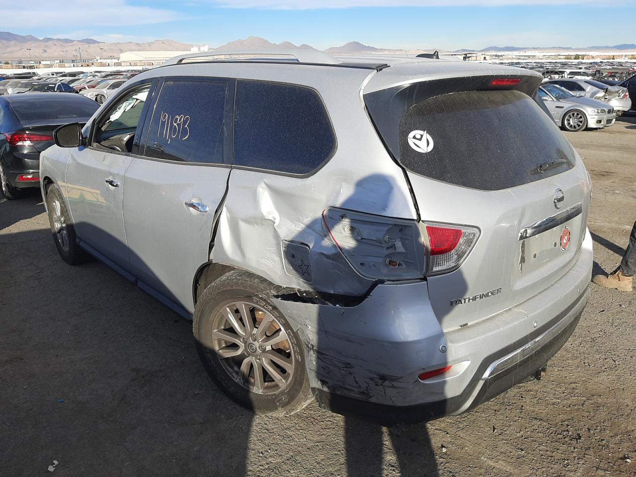 Photo 3 from auction – 2014 NISSAN PATHFINDER with VIN 5N1AR2MM9EC650675