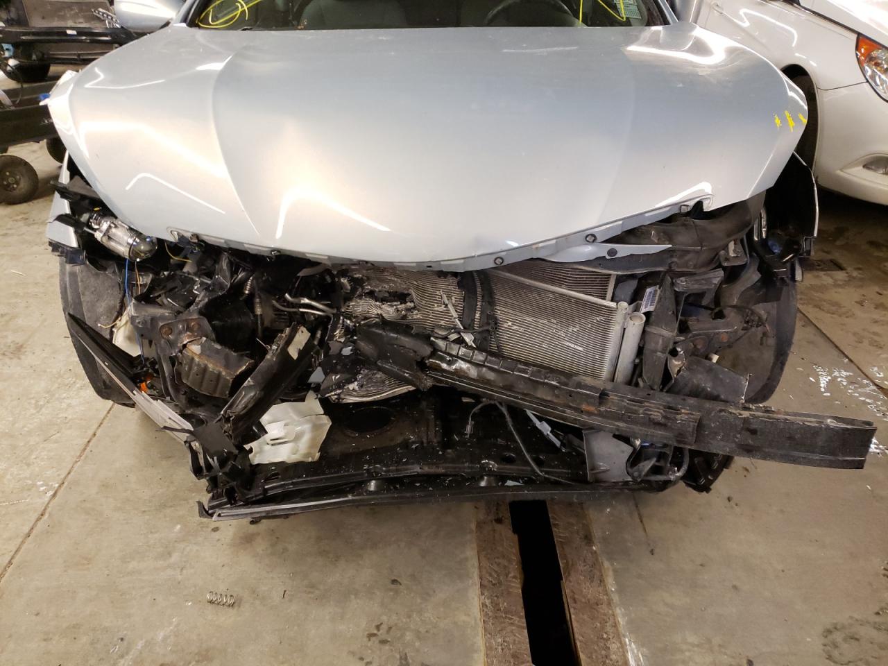 Photo 9 from auction – 2011 HYUNDAI SONATA GLS with VIN 5NPEB4AC0BH170171