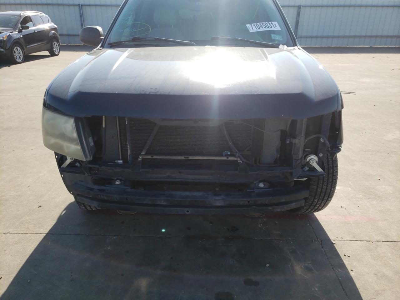 Photo 9 from auction – 2007 CHEVROLET SUBURBAN C with VIN 1GNFC16097J209487