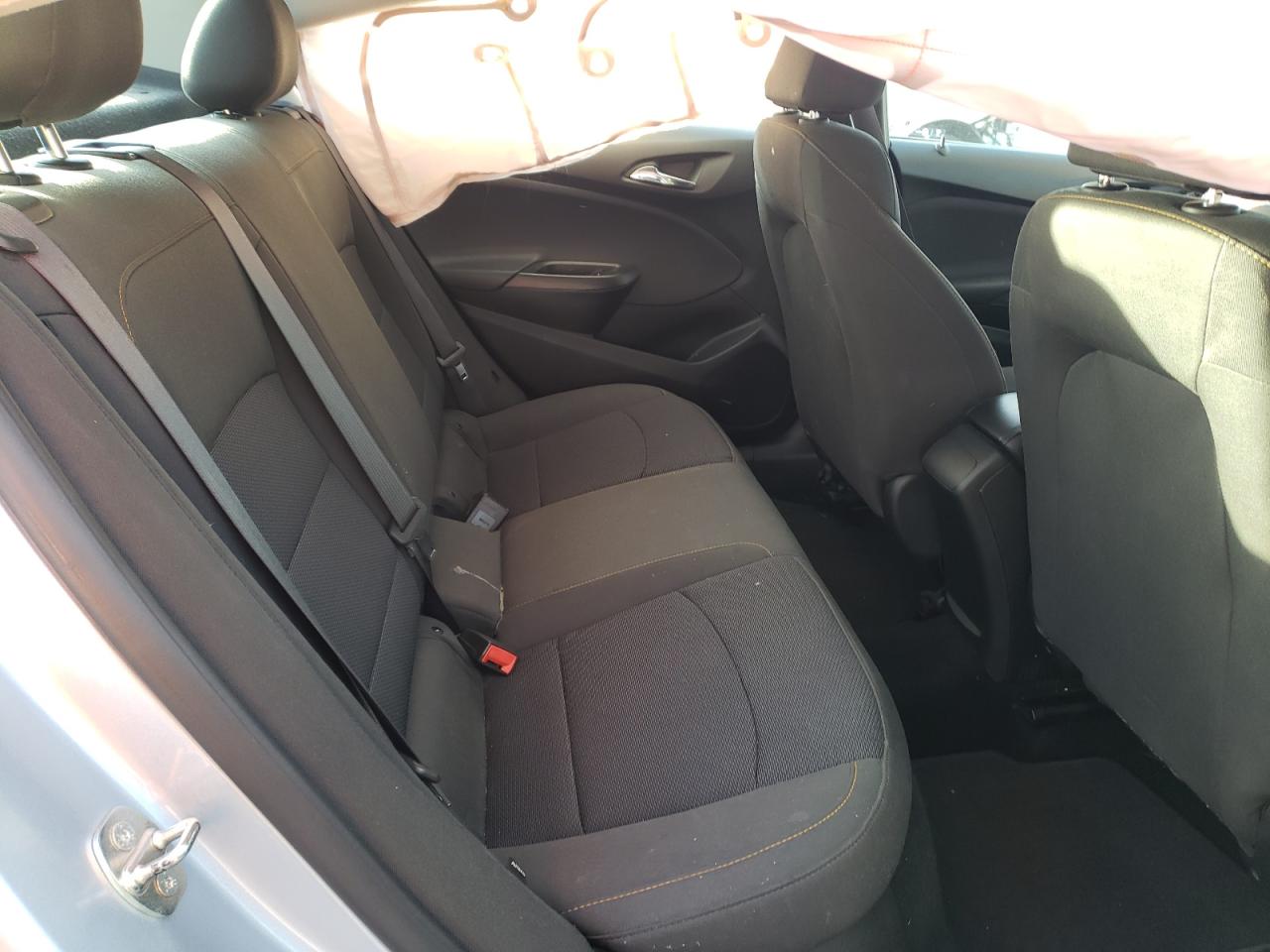 Photo 6 from auction – 2017 CHEVROLET CRUZE with VIN 1G1BC5SM5H7140201