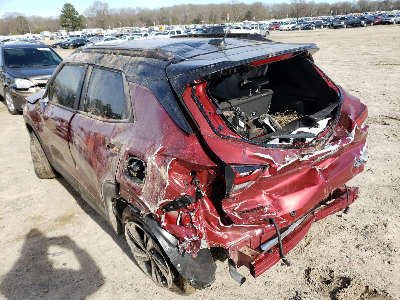 Photo 3 from auction – 2022 CHEVROLET TRAILBLAZE with VIN KL79MTSL8NB008067