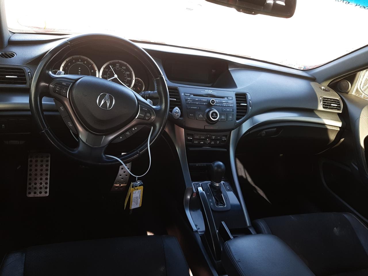 Photo 9 from auction – 2012 ACURA TSX SE with VIN JH4CU2F89CC009792