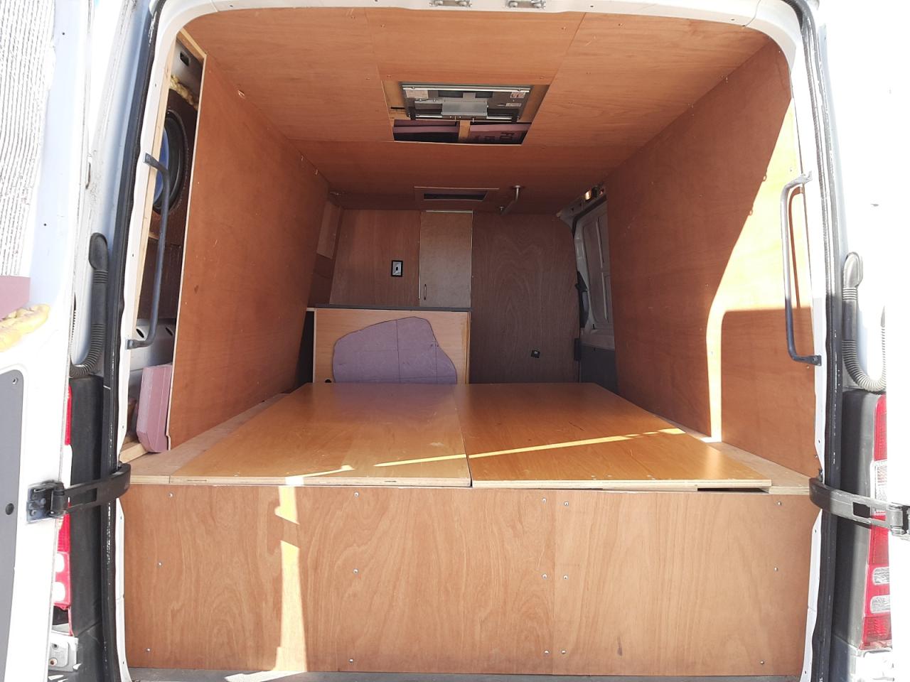 Photo 9 from auction – 2013 MERCEDES-BENZ SPRINTER 2 with VIN WD3PE7CC1D5756079
