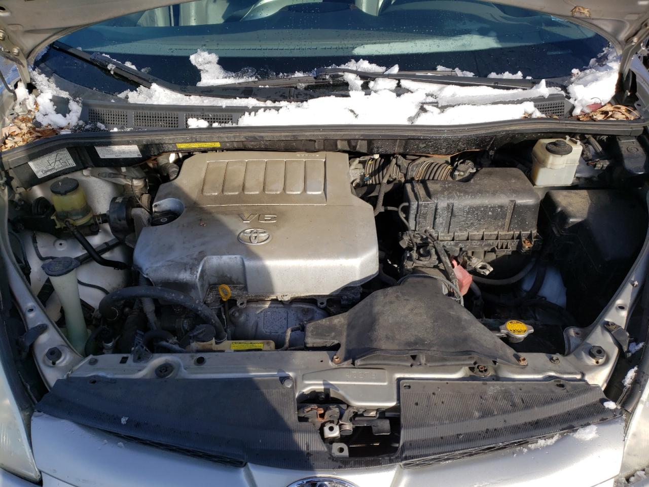 Photo 7 from auction – 2010 TOYOTA SIENNA with VIN 5TDYK4CC1AS296798