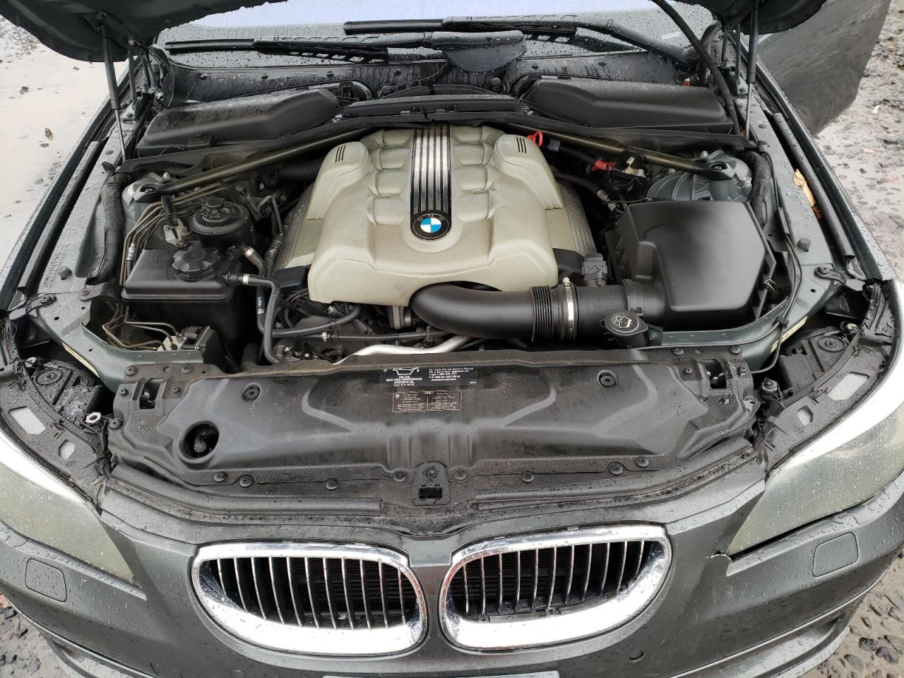 Photo 7 from auction – 2004 BMW 545 I with VIN WBANB33504B113267