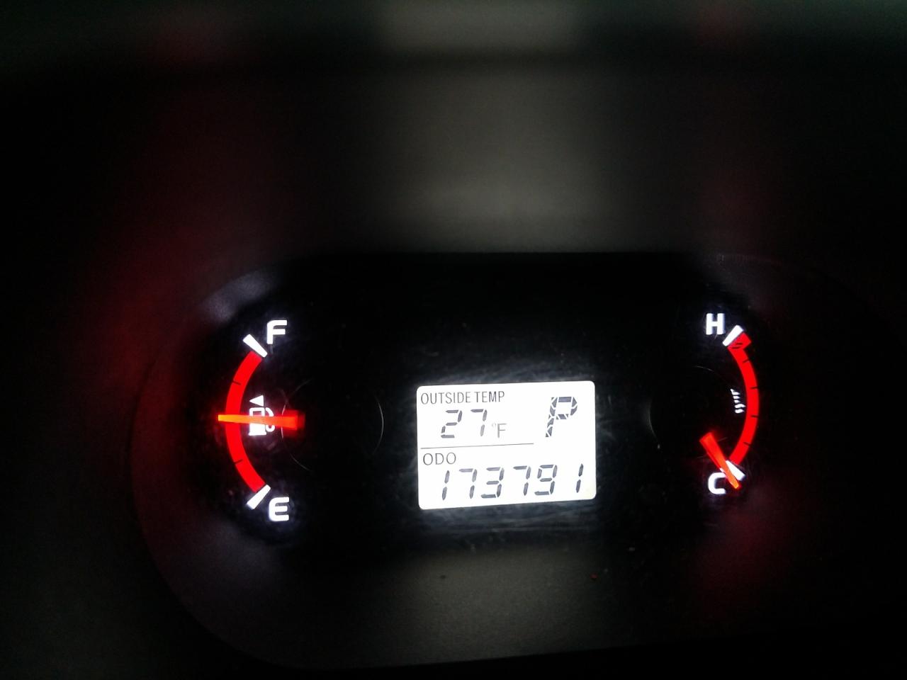 Photo 8 from auction – 2009 PONTIAC VIBE with VIN 5Y2SP67869Z460288