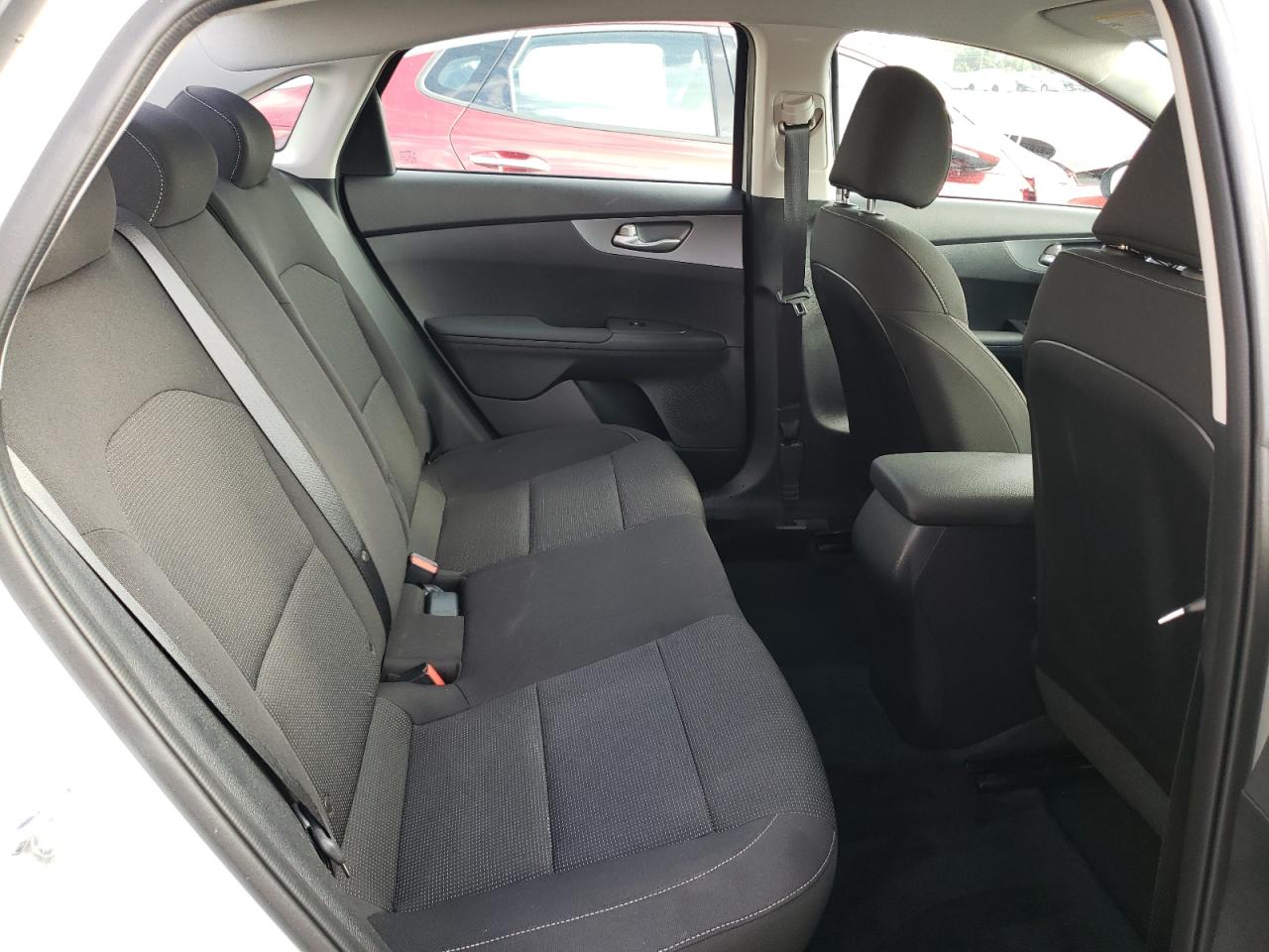 Photo 6 from auction – 2020 KIA FORTE FE with VIN 3KPF24AD3LE218359