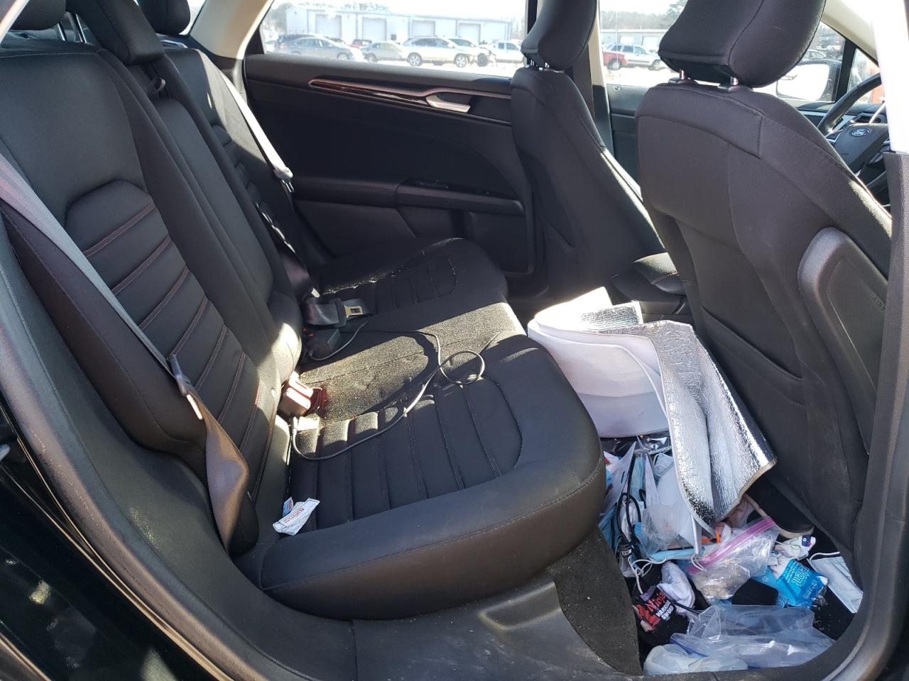 Photo 6 from auction – 2016 FORD FUSION SE with VIN 3FA6P0H7XGR297477
