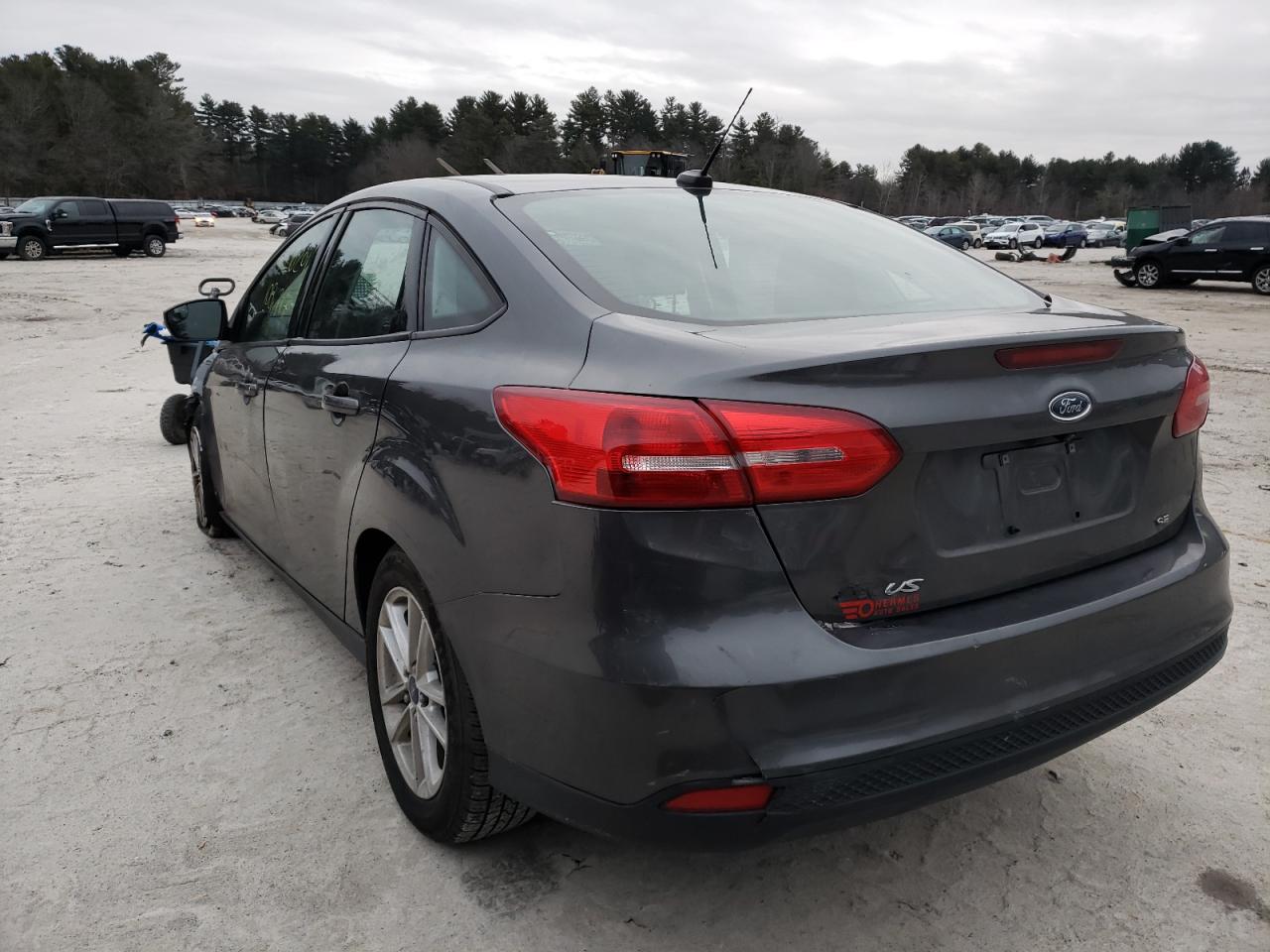 Photo 3 from auction – 2016 FORD FOCUS SE with VIN 1FADP3F24GL247852