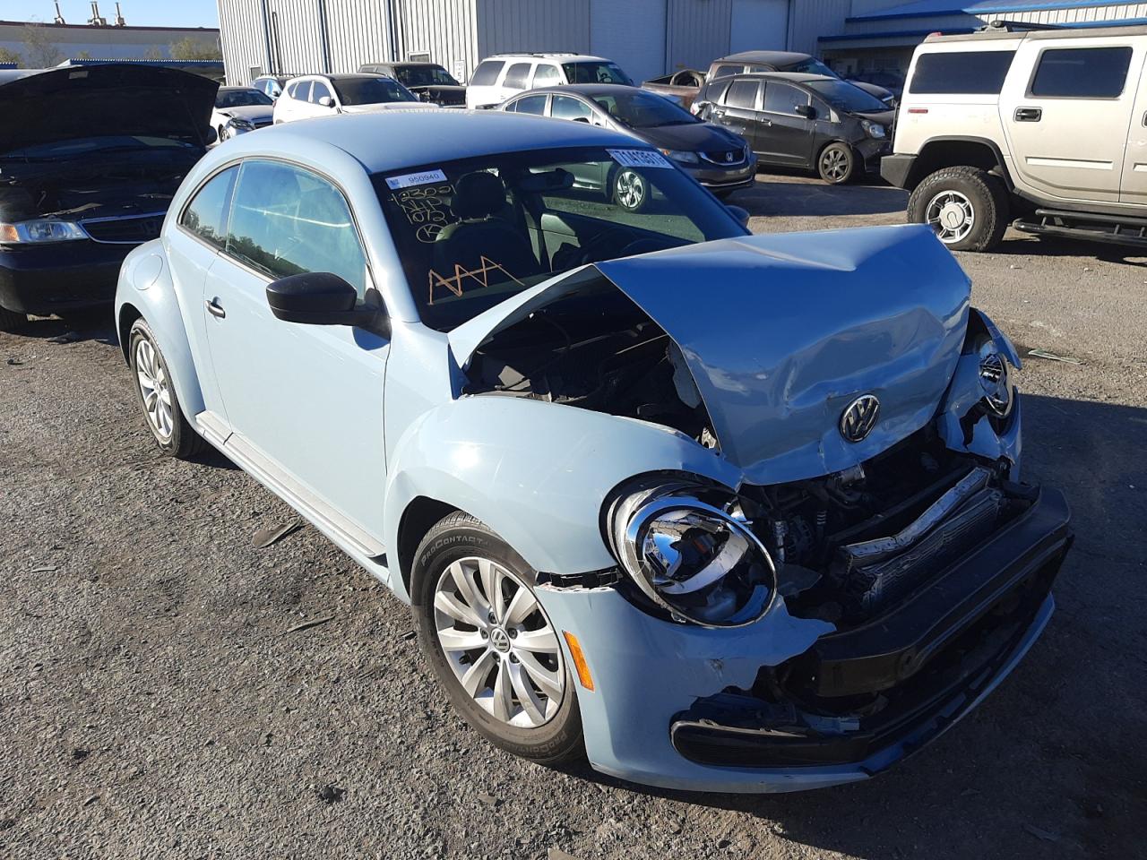 Photo 1 from auction – 2015 VOLKSWAGEN BEETLE 1.8 with VIN 3VWF17AT2FM639928