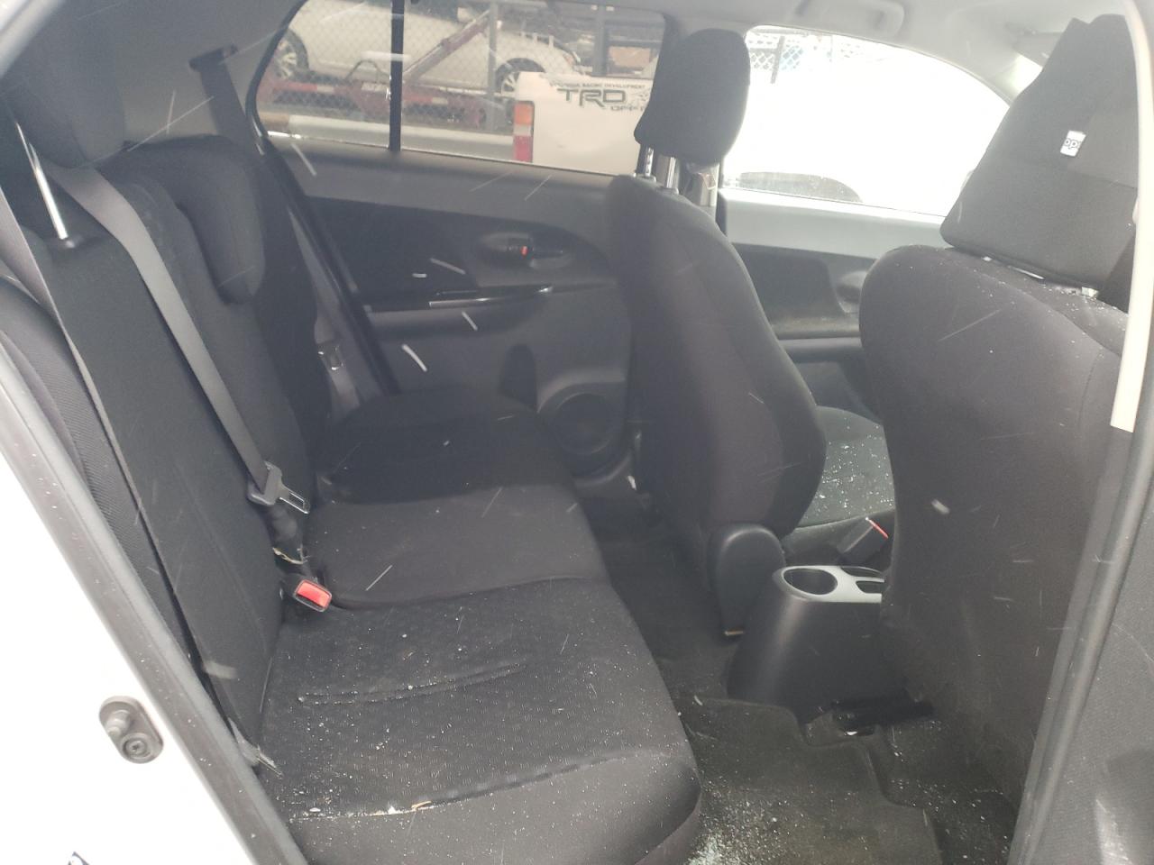 Photo 6 from auction – 2008 TOYOTA SCION XD with VIN JTKKU10428J015930