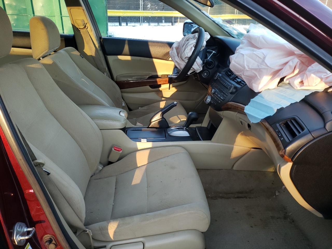 Photo 5 from auction – 2011 HONDA ACCORD EX with VIN 1HGCP2F77BA000360