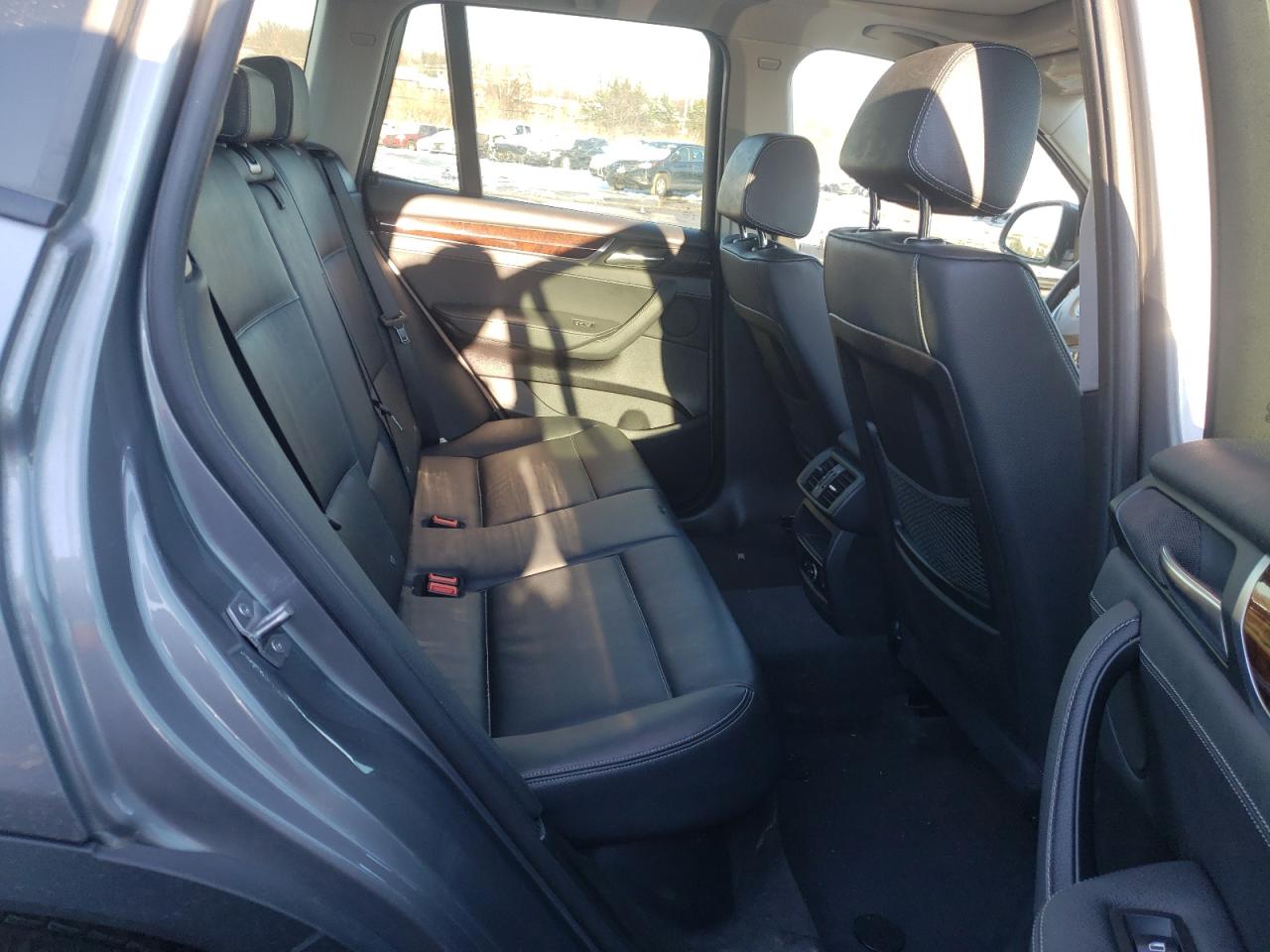 Photo 6 from auction – 2015 BMW X3 XDRIVE2 with VIN 5UXWX9C50F0D56184