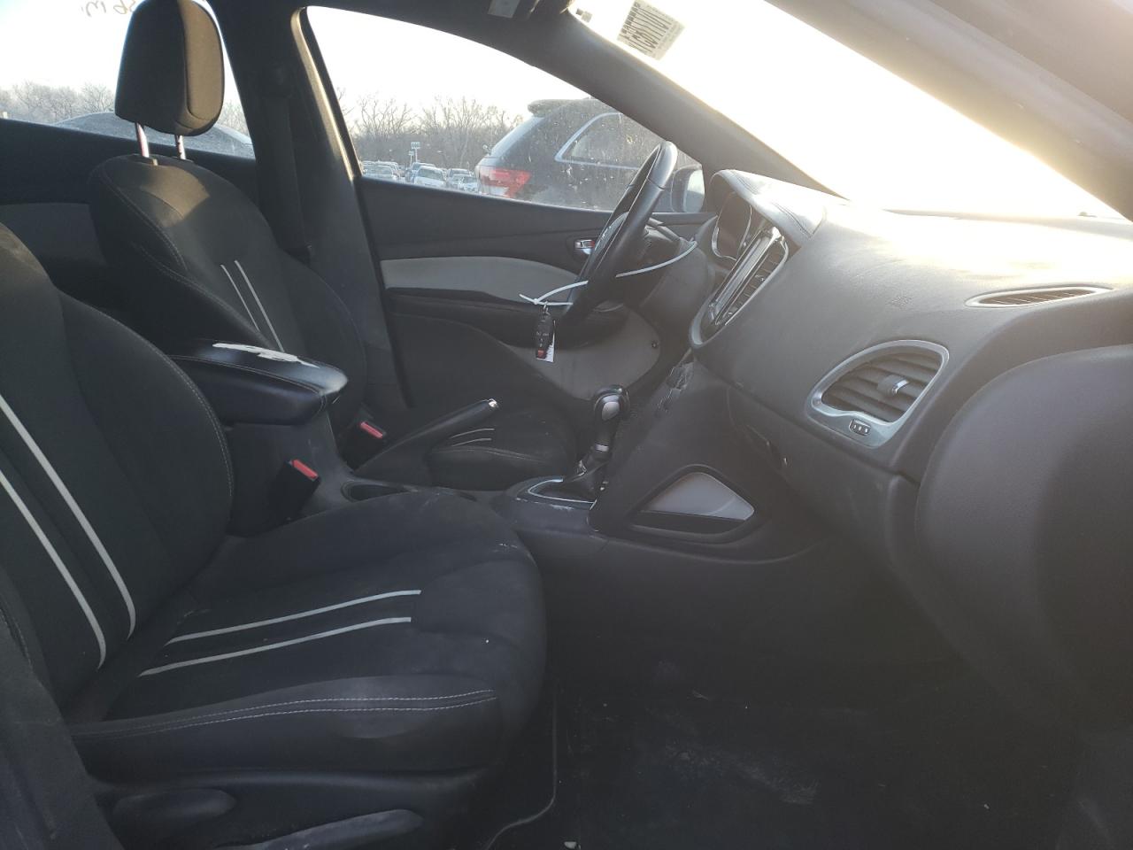 Photo 5 from auction – 2014 DODGE DART SXT with VIN 1C3CDFBB9ED775470