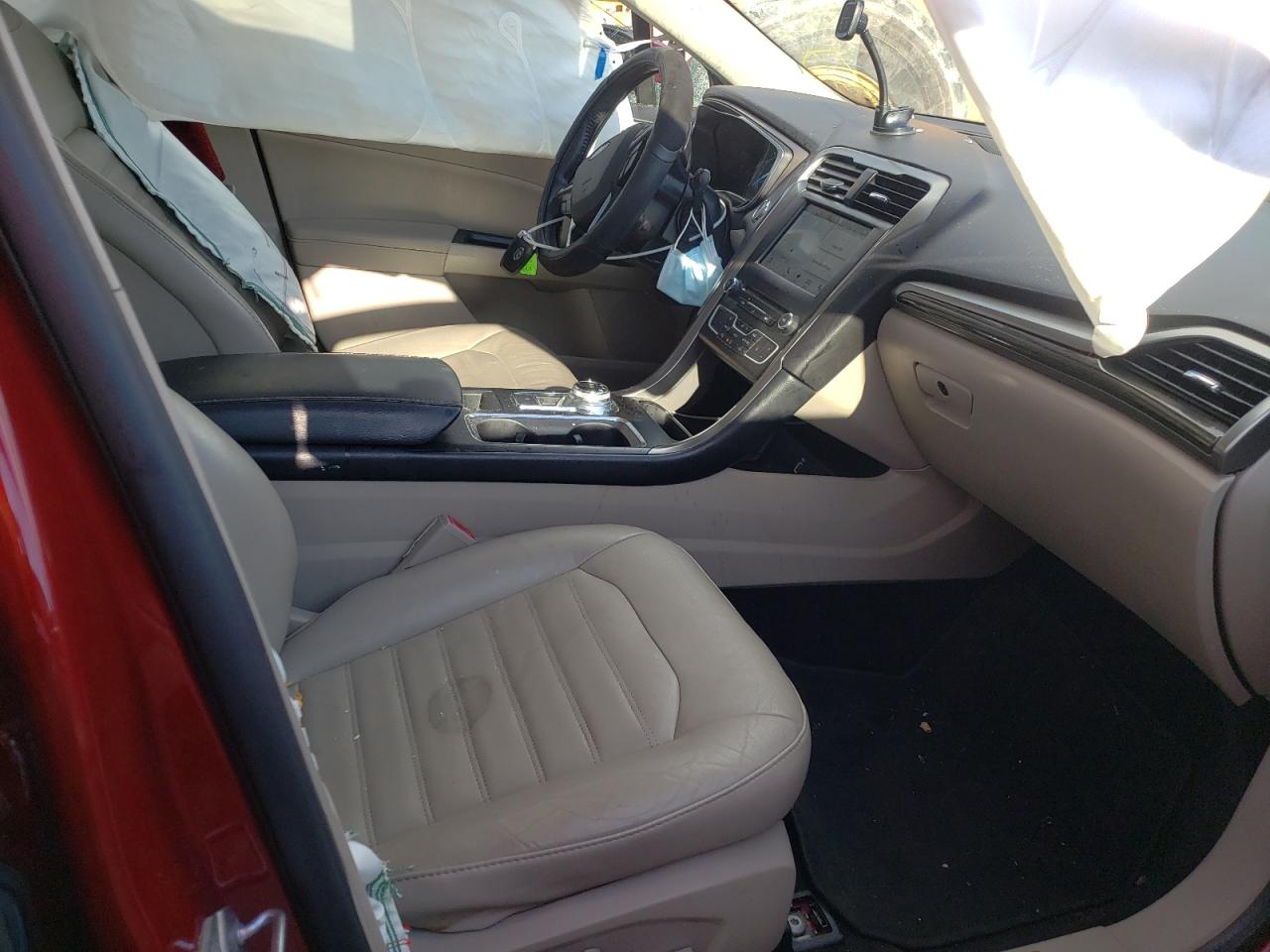 Photo 5 from auction – 2017 FORD FUSION SE with VIN 3FA6P0T97HR231298