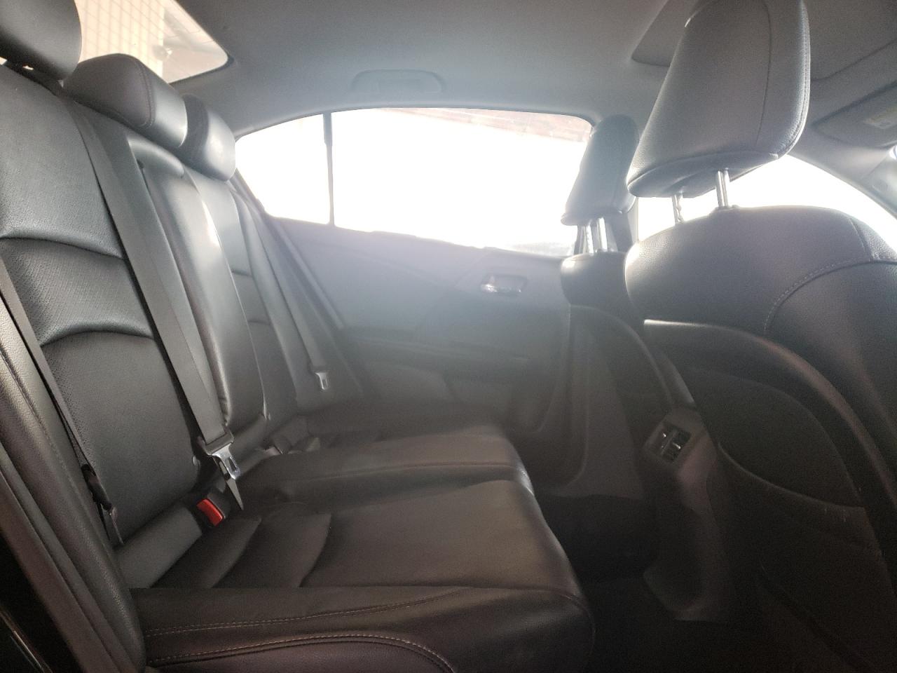 Photo 6 from auction – 2014 HONDA ACCORD EXL with VIN 1HGCR3F86EA005353