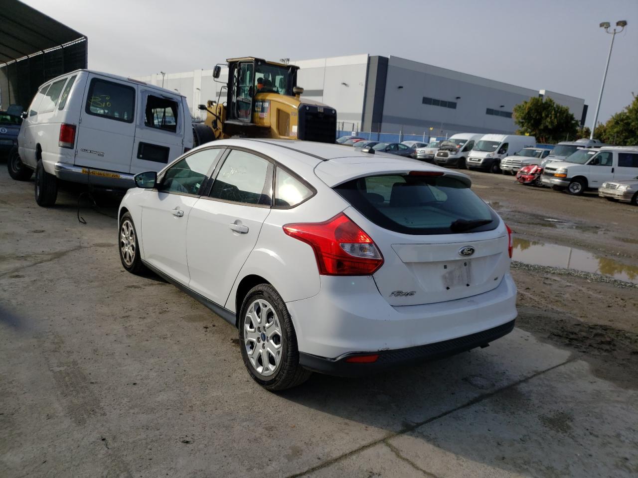 Photo 3 from auction – 2012 FORD FOCUS with VIN 1FAHP3K29CL268116
