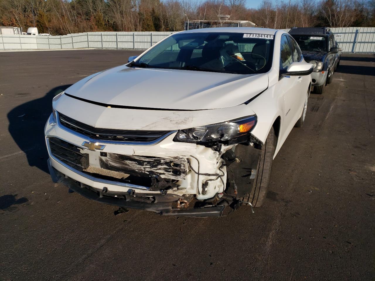 Photo 9 from auction – 2017 CHEVROLET MALIBU LT with VIN 1G1ZE5ST2HF208248