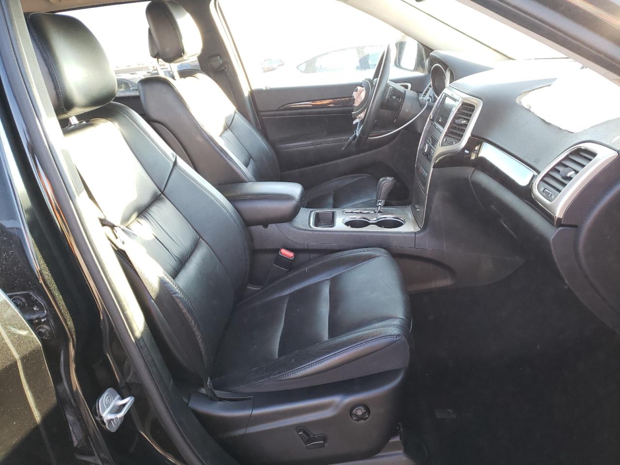 Photo 5 from auction – 2012 JEEP GRAND CHER with VIN 1C4RJFAG5CC201219