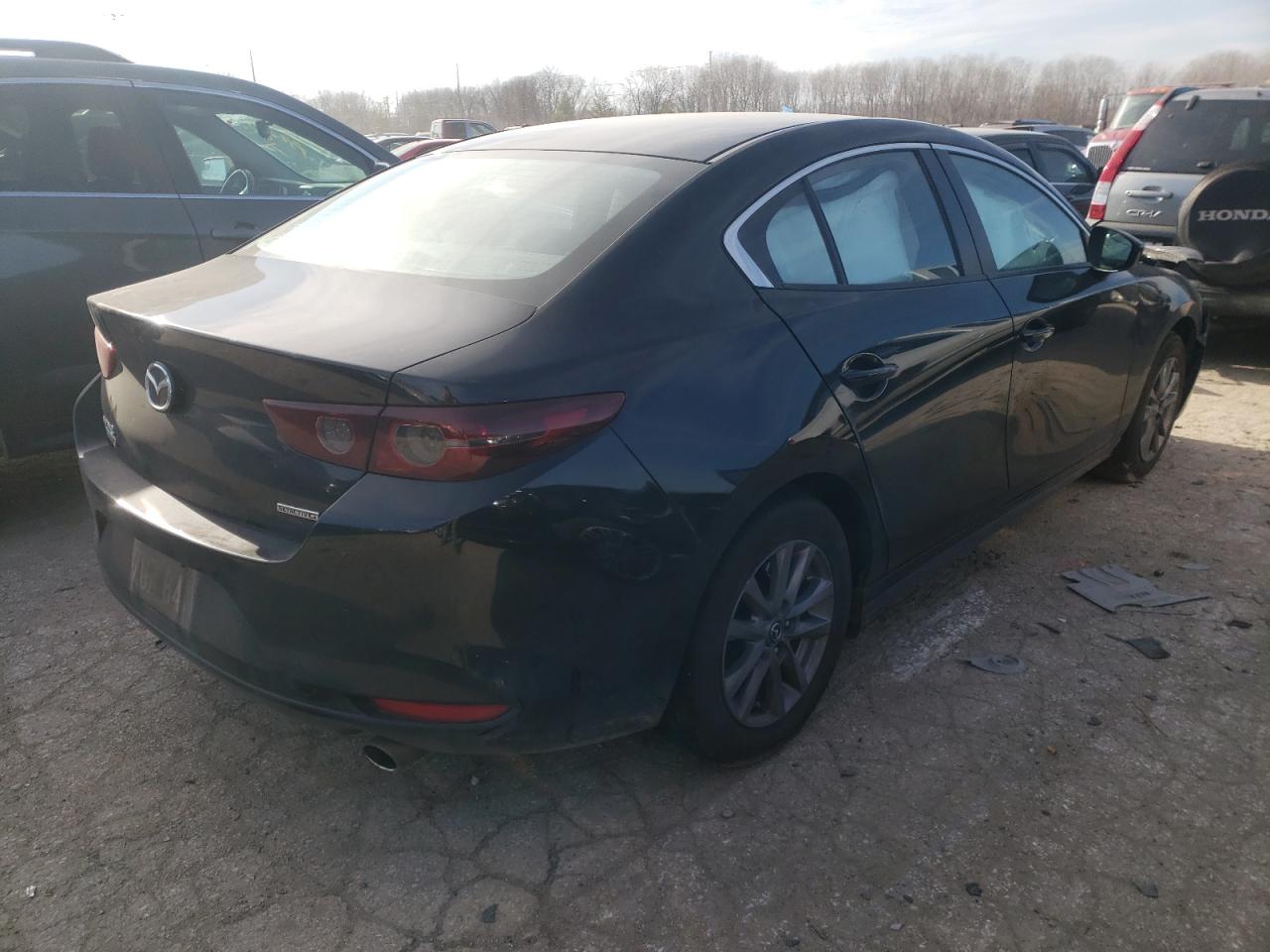 Photo 4 from auction – 2021 MAZDA 3 with VIN JM1BPAAL3M1309822