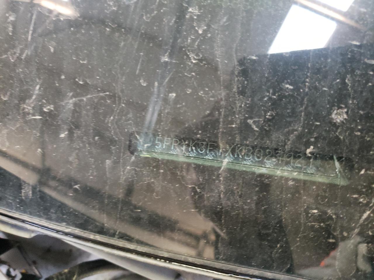Photo 10 from auction – 2019 HONDA RIDGELINE with VIN 5FPYK3F1XKB027927