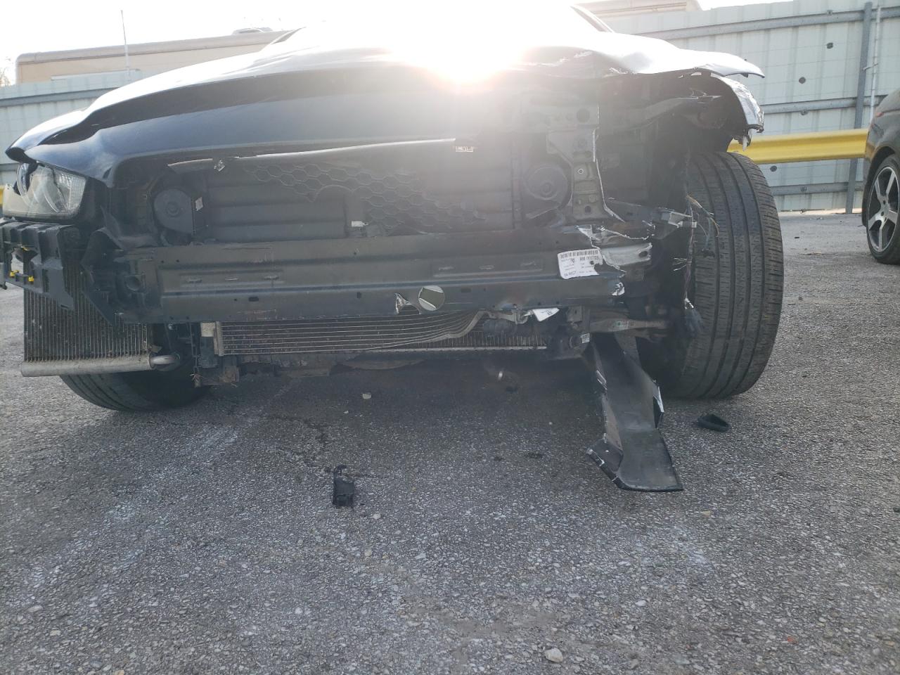 Photo 9 from auction – 2019 JAGUAR XE with VIN SAJAR4FX7KCP50679