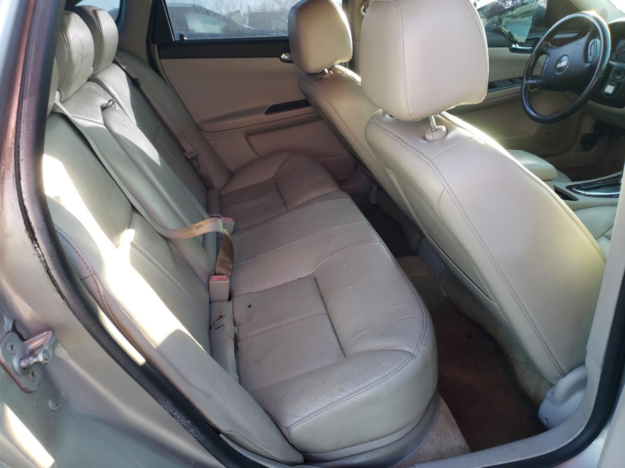 Photo 6 from auction – 2006 CHEVROLET IMPALA SUP with VIN 2G1WD58C469353052