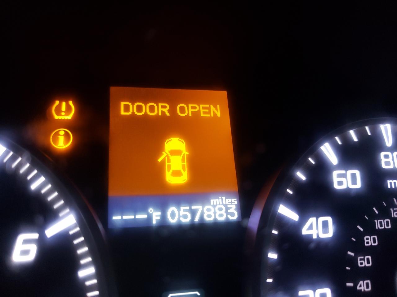 Photo 8 from auction – 2016 ACURA ILX BASE W with VIN 19UDE2F36GA023384